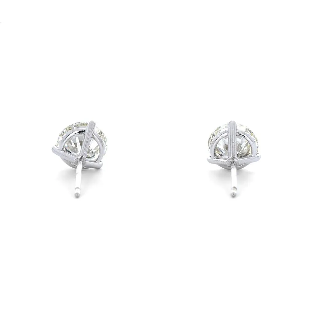 0.73ctw Round Diamond Stud Earrings - White Gold