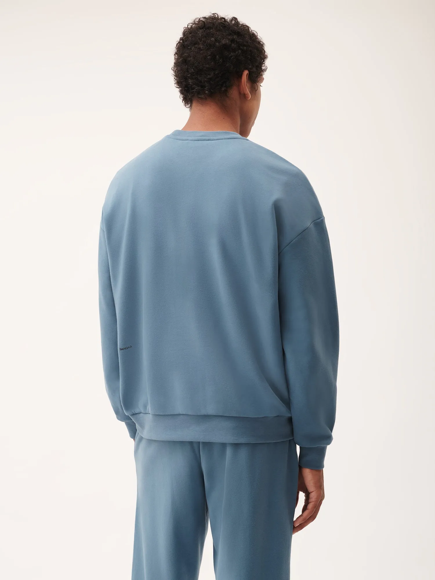 365 Midweight Sweatshirt—indigo blue