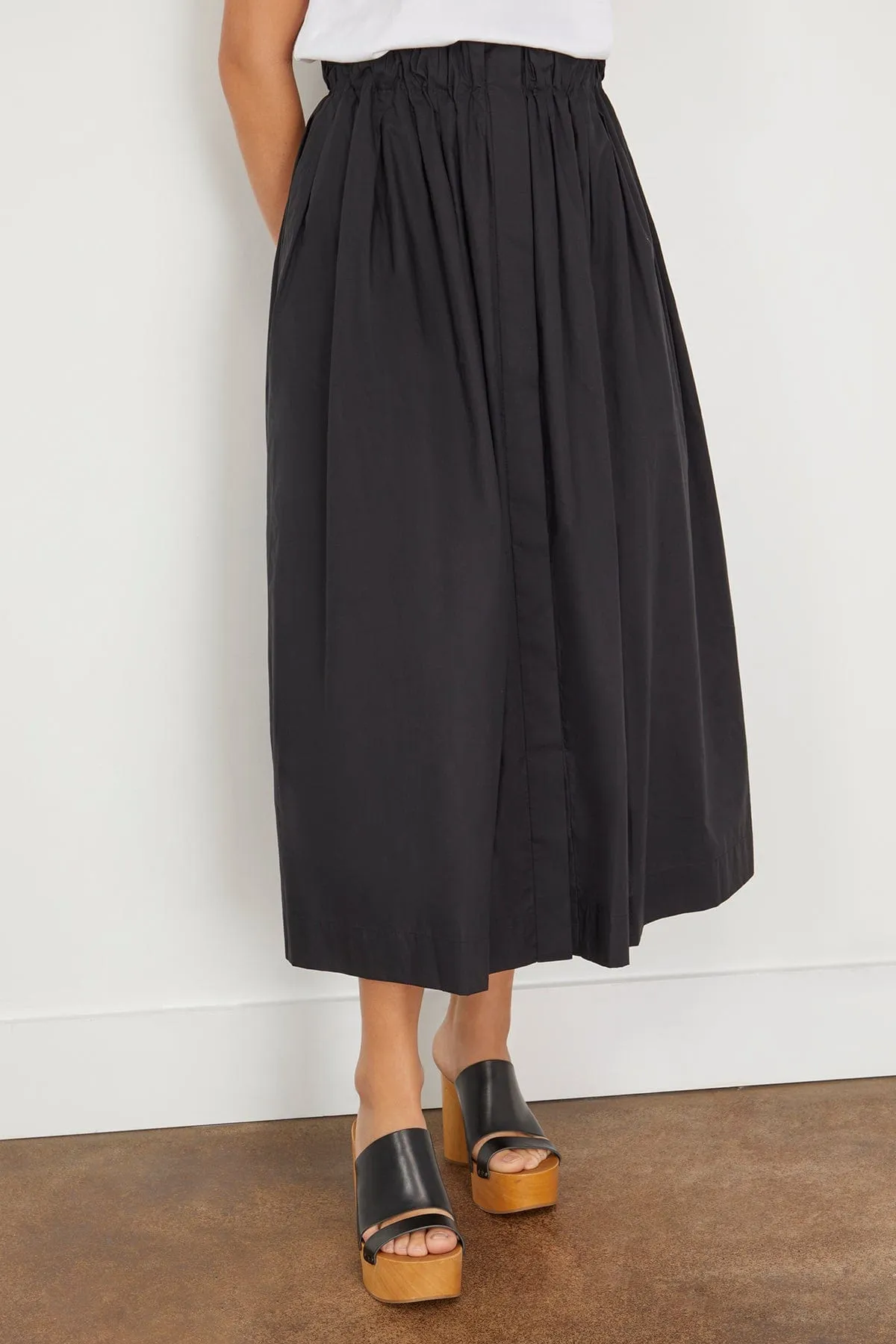 Hill Skirt in Black