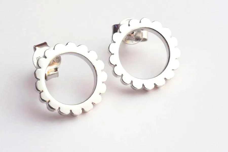 INGRANAGGI Stud Earrings