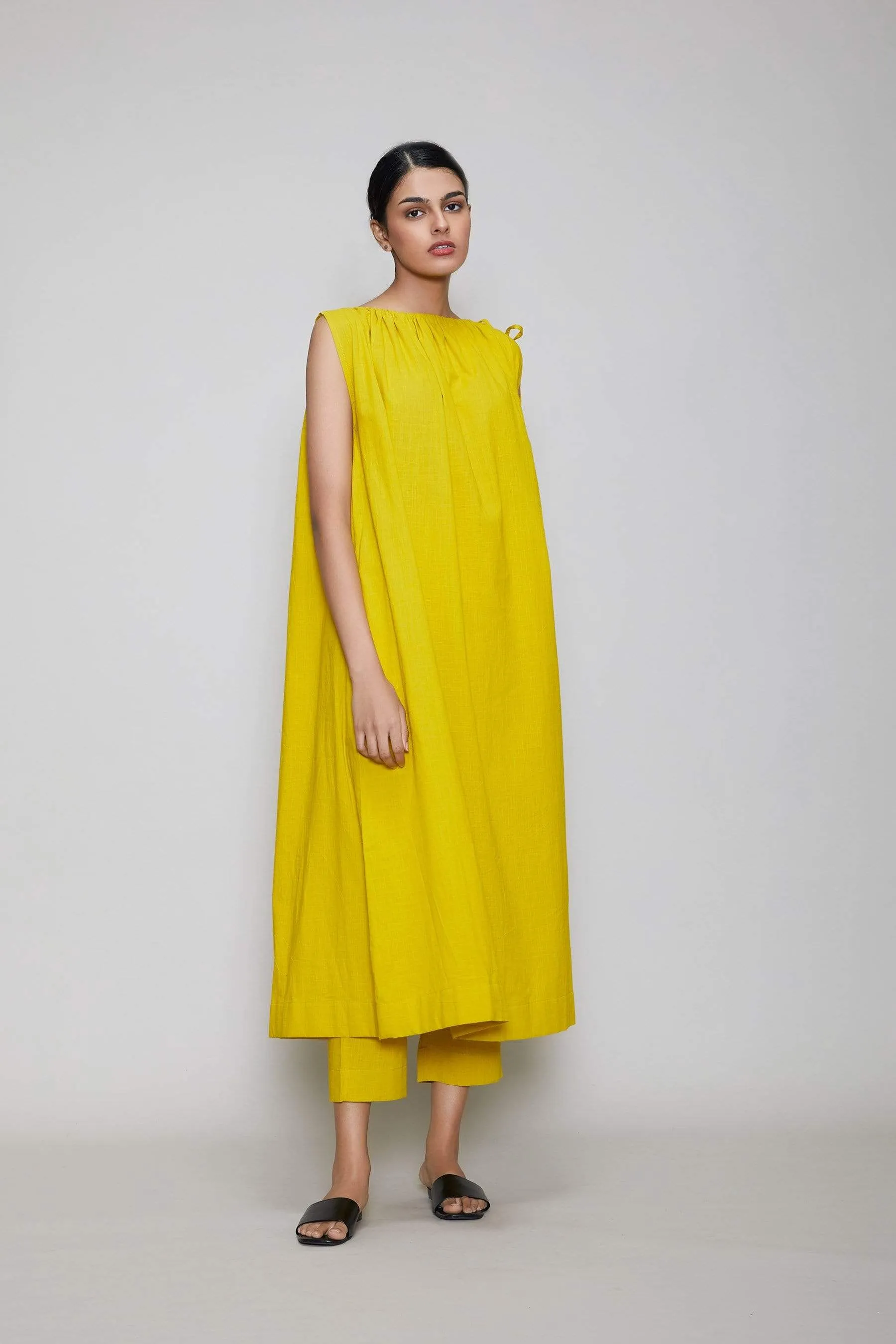 Mati Yupa Aakaar Dress - Yellow