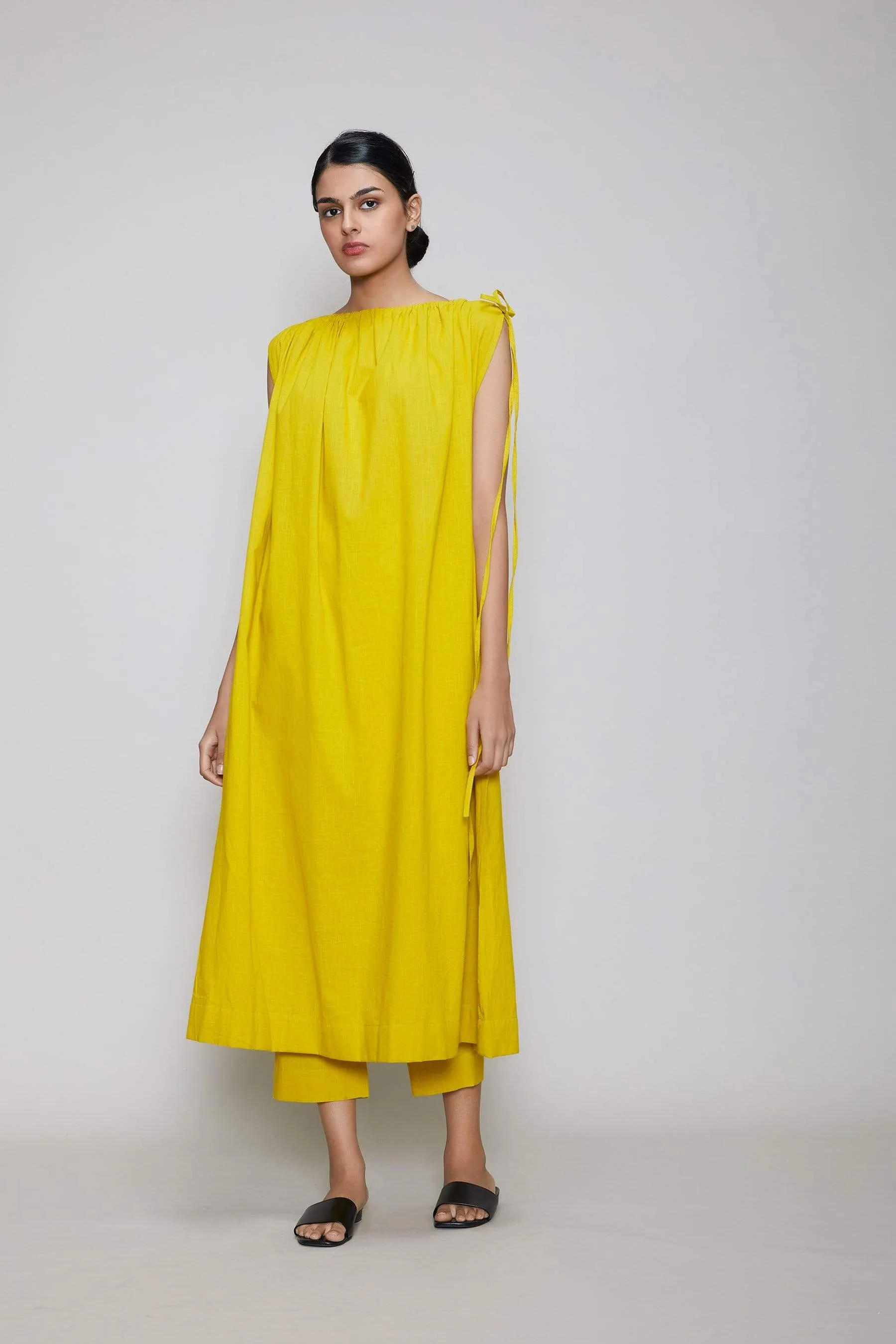 Mati Yupa Aakaar Dress - Yellow