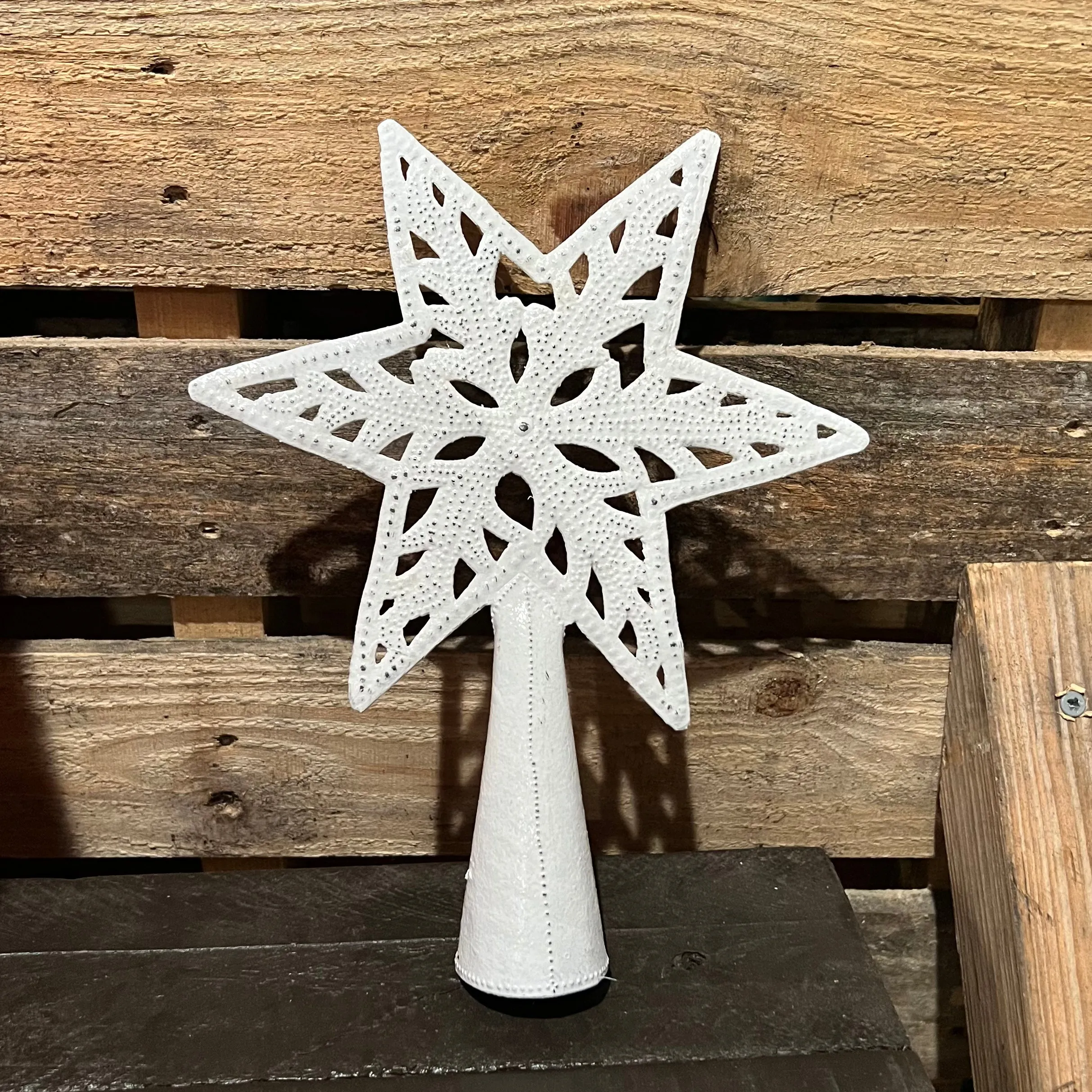 Metal Tree Topper- Distressed White