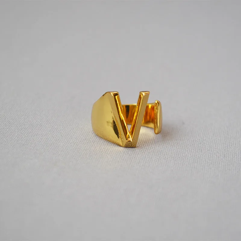 Personalized Initial Letter Ring