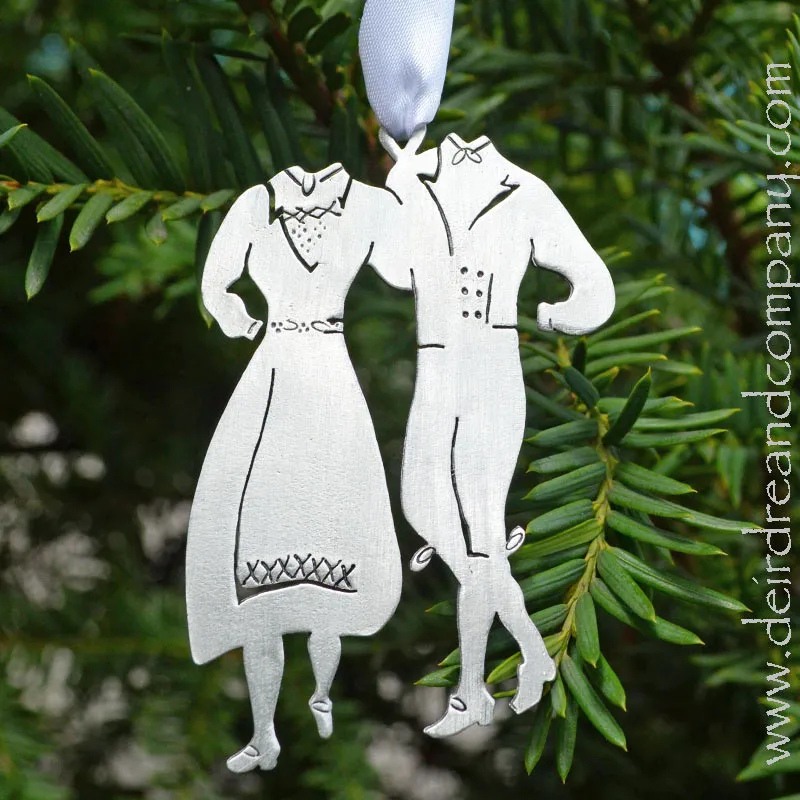 Scandinavian Dancers Ornament in Pewter