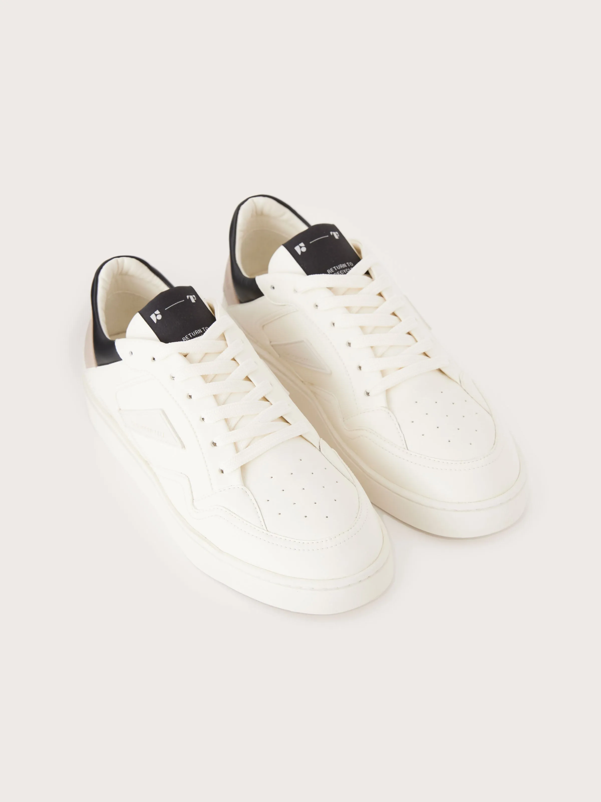 The Court Thousand Fell x Frank And Oak Sneaker in Off White