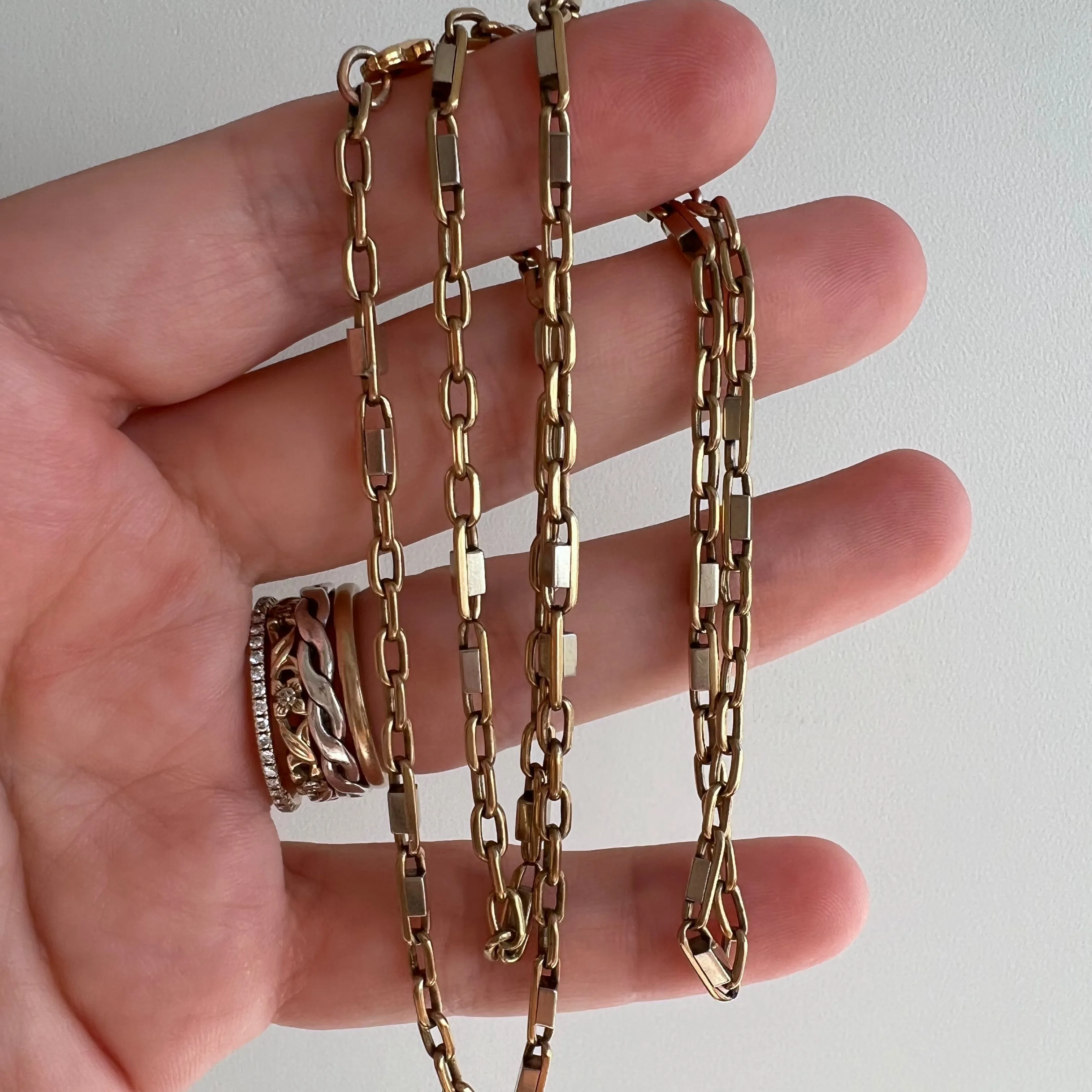 V I N T A G E // fancy biker / 9k 375 yellow and white gold biker station chain / 20.5, 13g