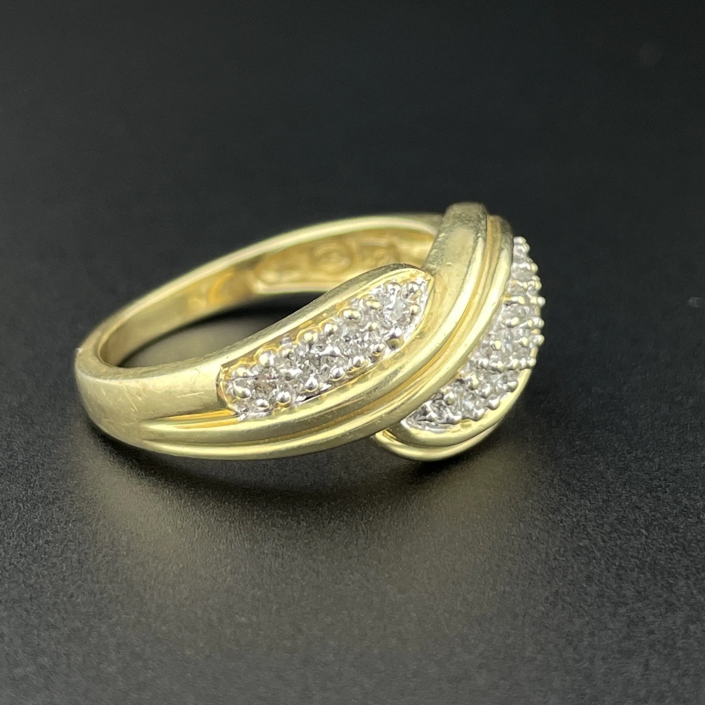 Vintage 14K Yellow Gold Diamond Love Knot Ring, Sz 7